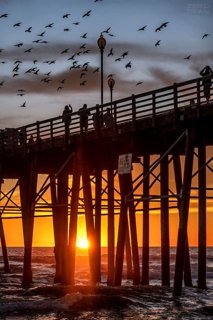 Oceanside Sunset 03 - photograph by Zero Dean