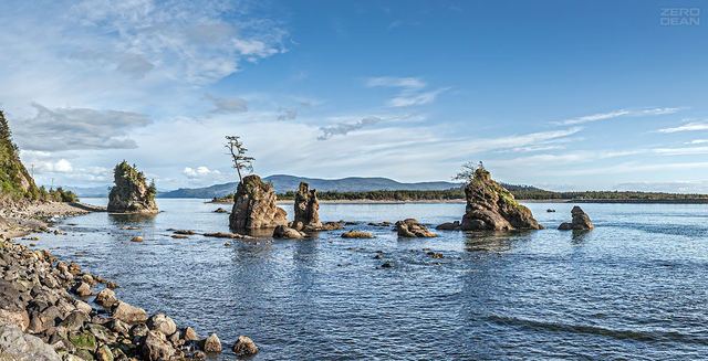 Oregon Coast - photograph by Zero Dean